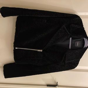 Theory women’s cropped jacket black size 2 only worn once
